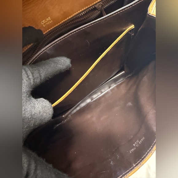 CELINE-Brown Leather Shoulder Bag - Picture 4 of 12